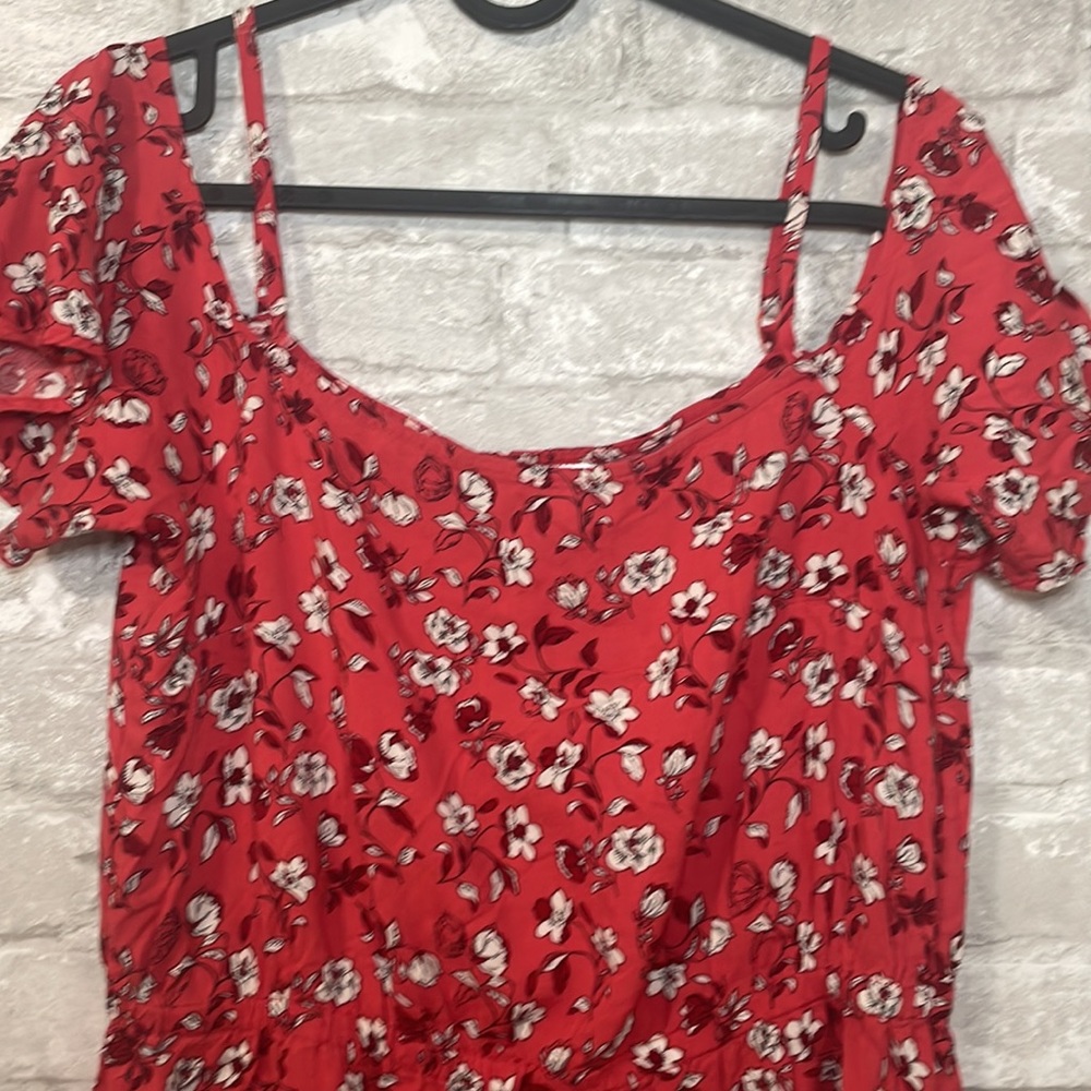Divided Dress - Picture 2 of 4